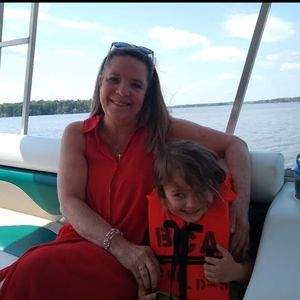 Meet your Posher, Glynis